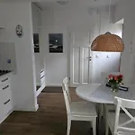 Hofidyll - Warnemünde *
